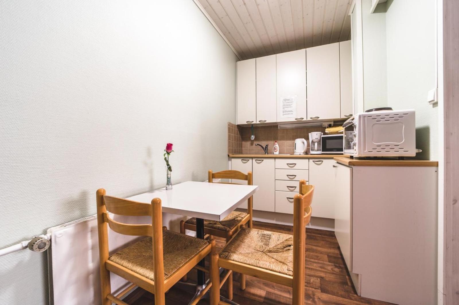 Jaemsaen Gasthaus Екстер'єр фото