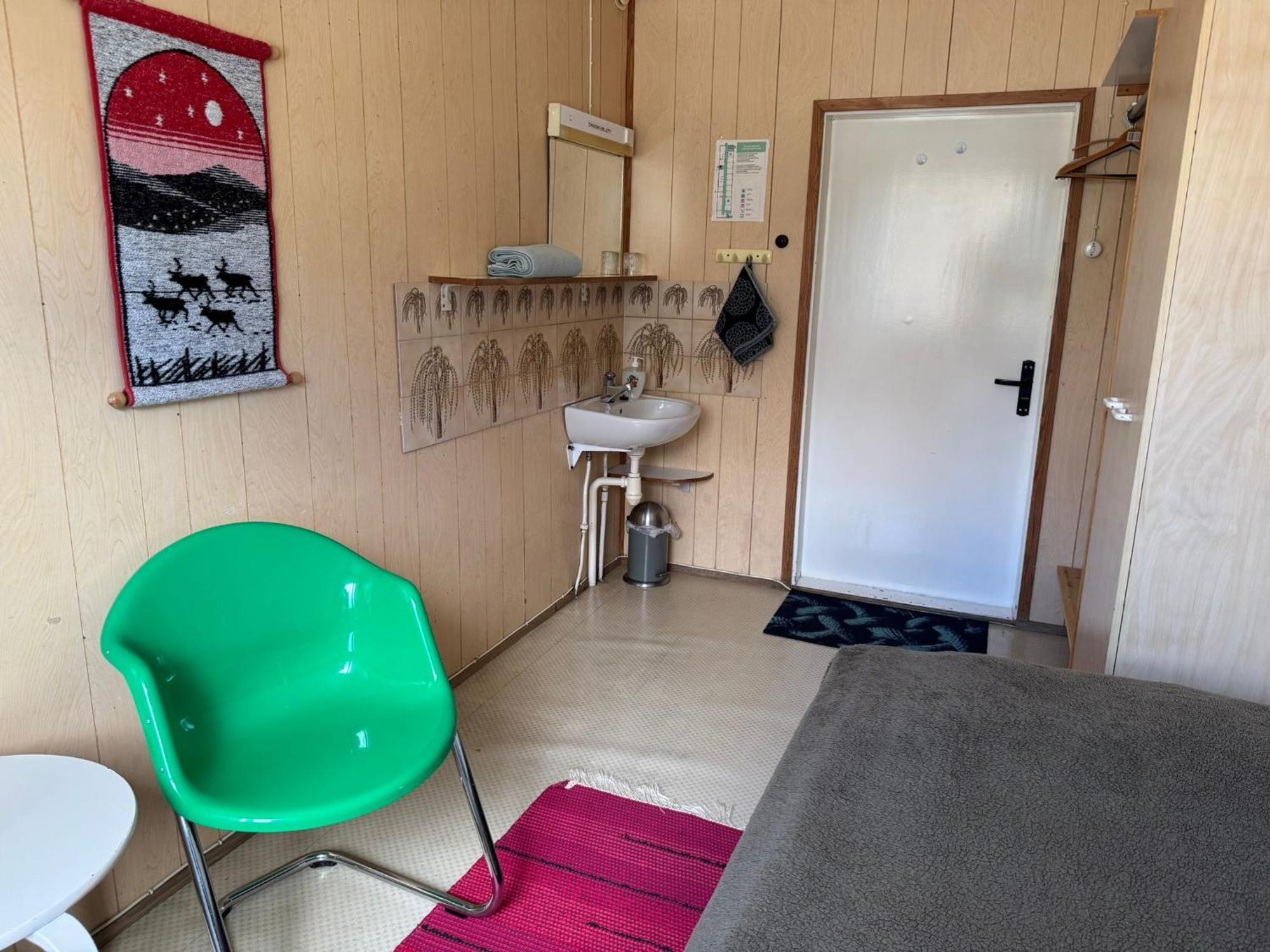 Jaemsaen Gasthaus Екстер'єр фото