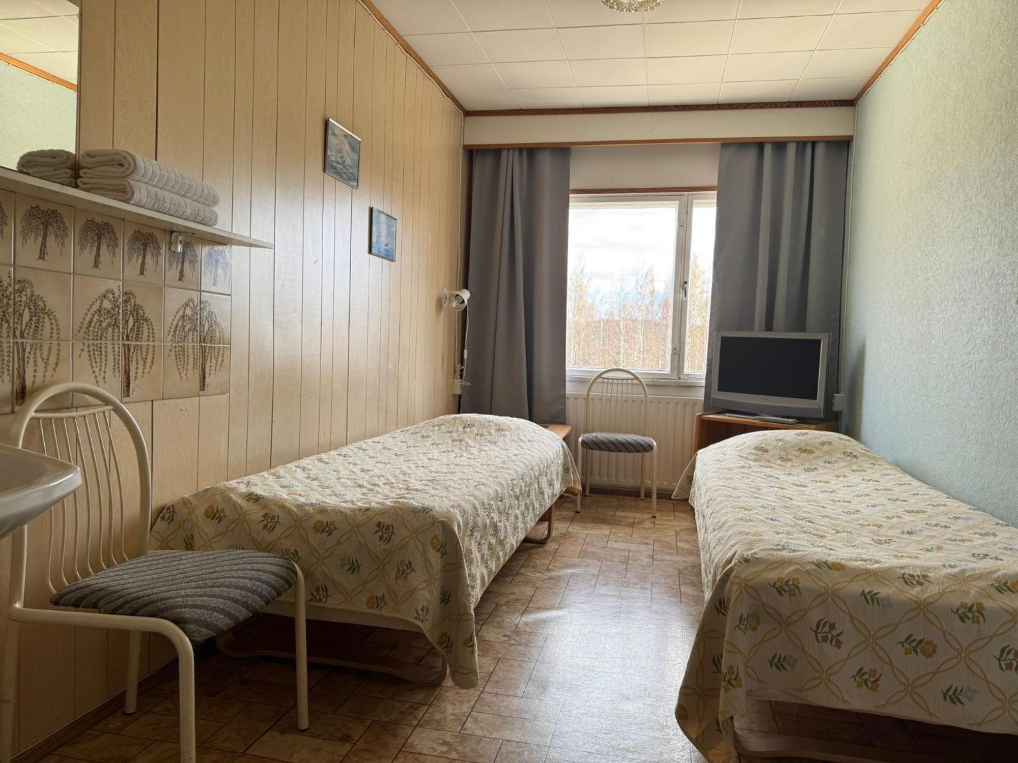 Jaemsaen Gasthaus Екстер'єр фото