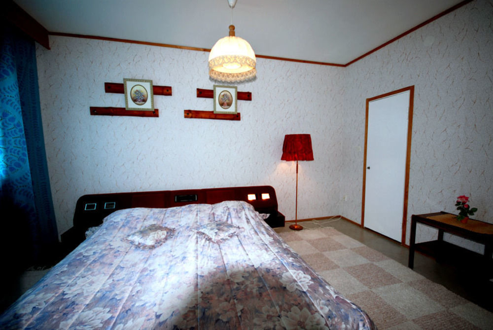 Jaemsaen Gasthaus Екстер'єр фото
